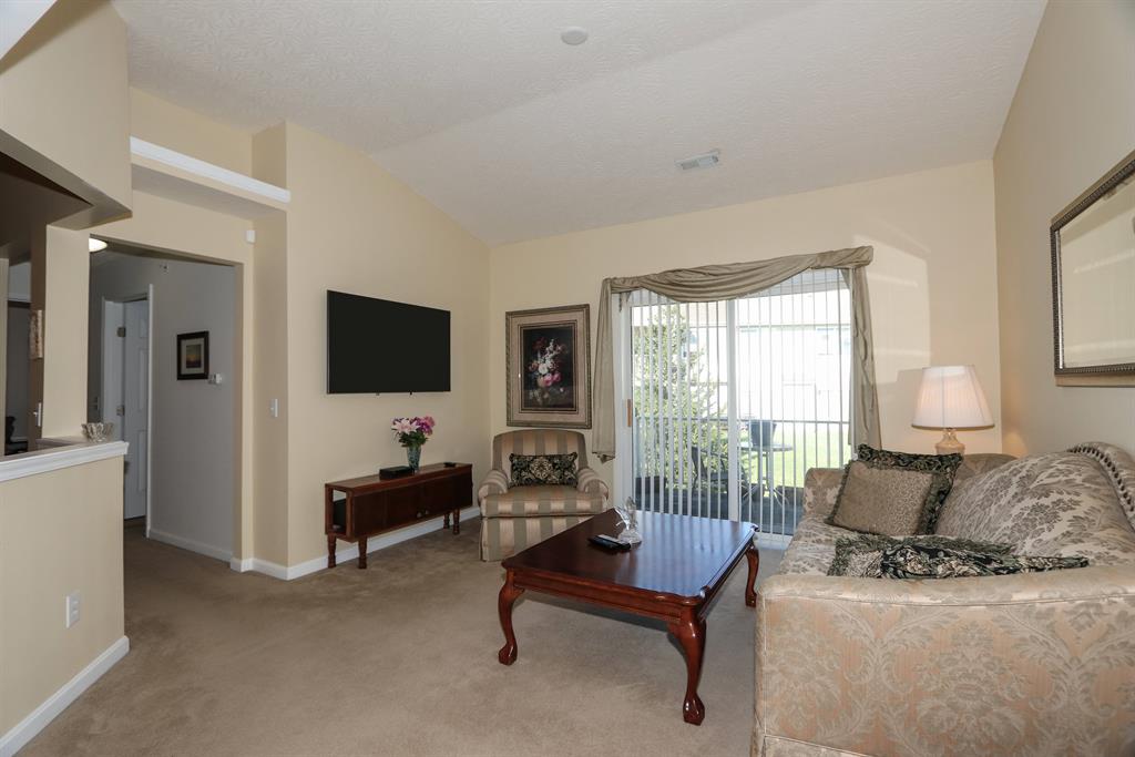 Living Room for 9311 Bridgecreek Dr Springfield Twp., OH 45231