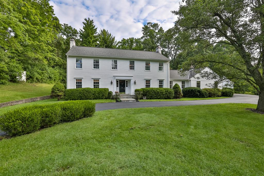 8080 Indian Hill Road Indian Hill, OH