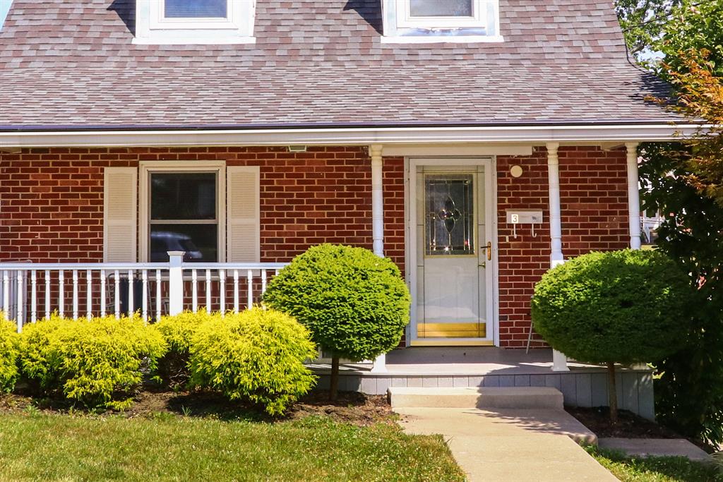 Entrance for 3 Terrace Ave Highland Heights, KY 41076