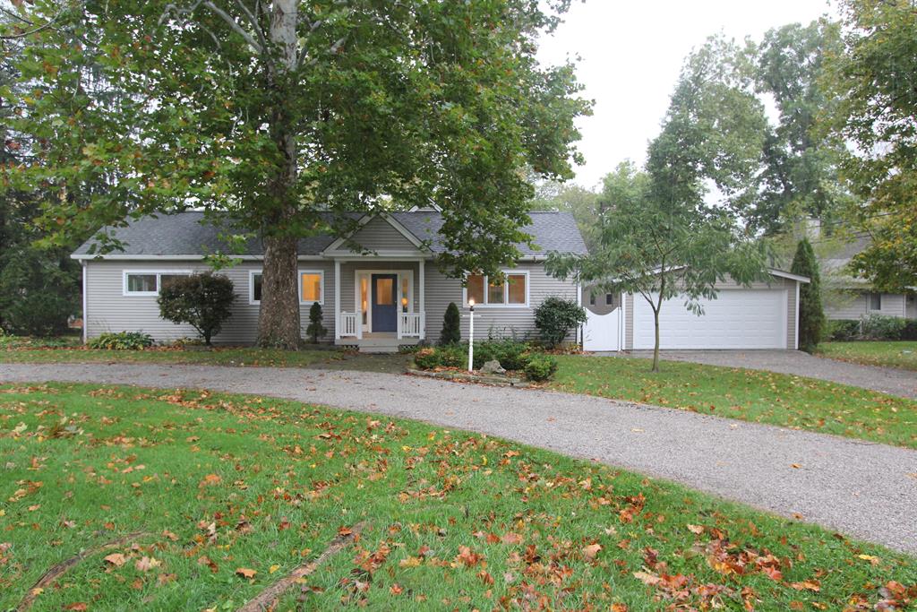 7 Redbud Ln