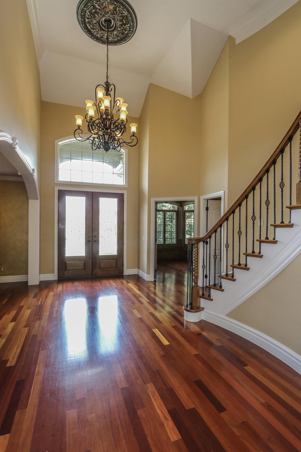 Foyer for 6623 Sherbourne Ct Deerfield Twp., OH 45040