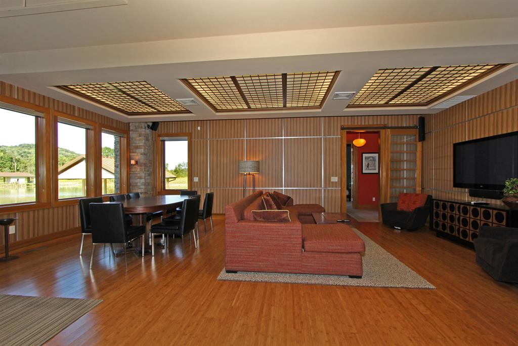 Living Room for 1748 Waggoner Riffle Rd Adams Co., OH 45693