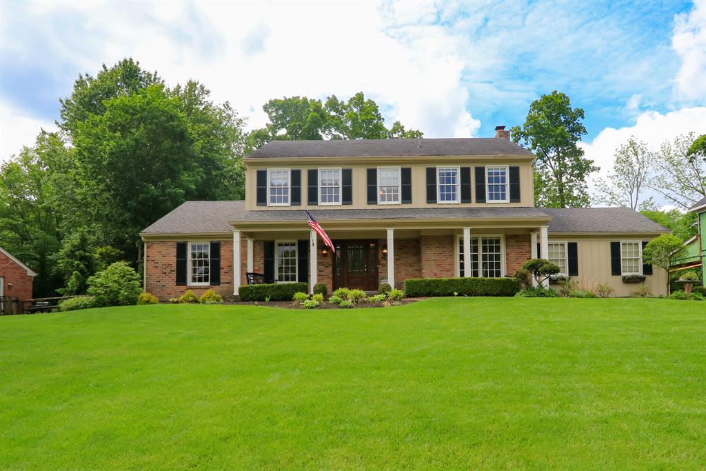 9881 Forestglen Dr Montgomery, OH