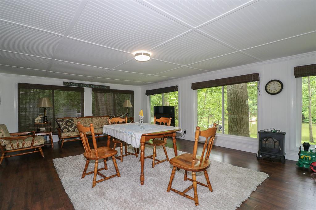 Family Room for 1565 Inverness Rd Perry Park, KY 40363