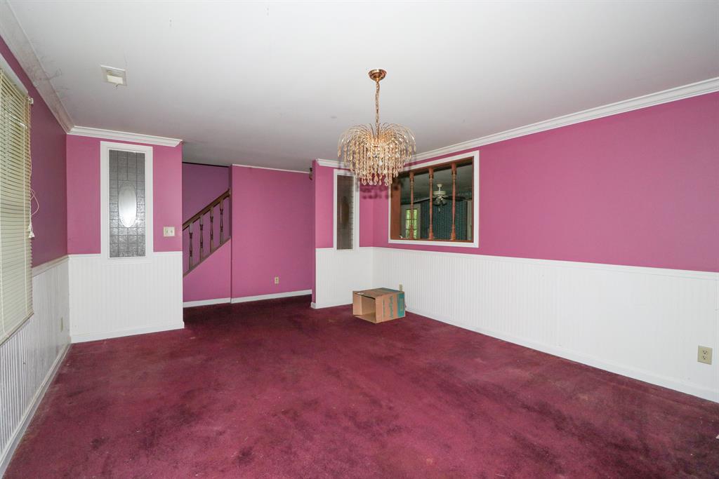 Living Room image 2 for 3157 Highway 465 Sparta, KY 41086