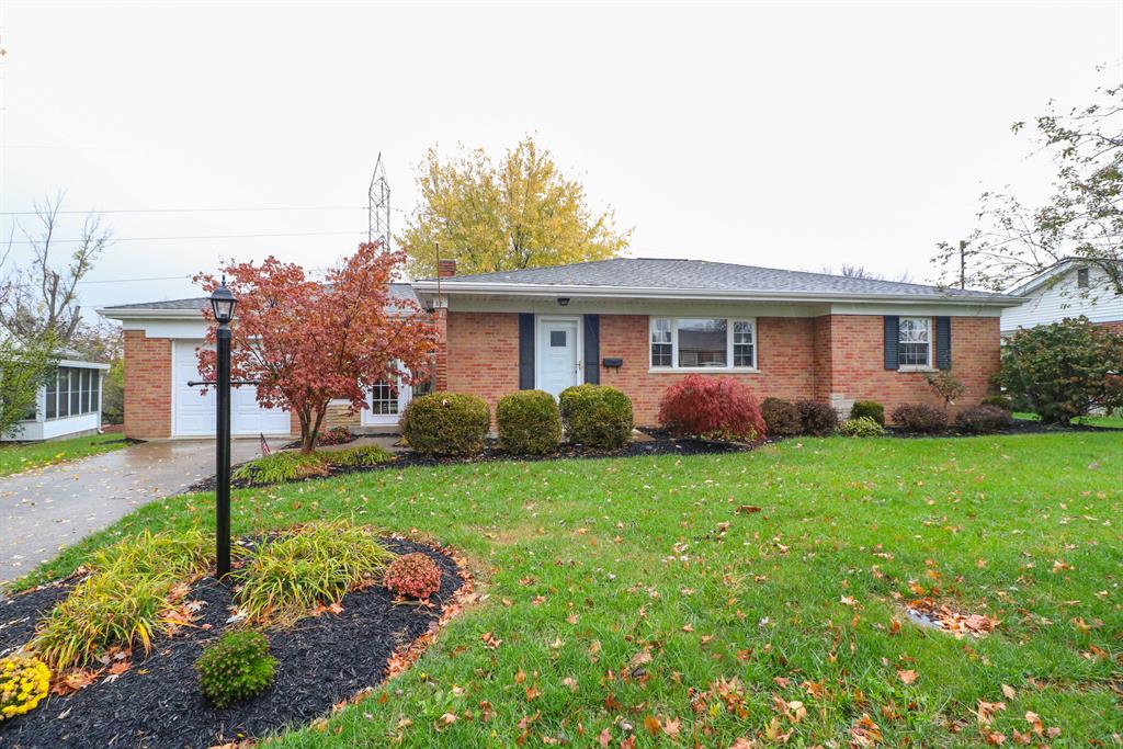 32 Sunset Dr