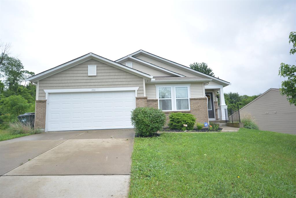202 Regatta Dr New Richmond, OH