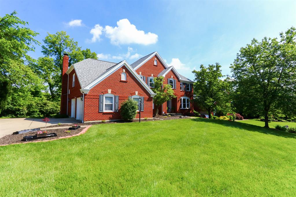 Exterior (Main) 2 for 668 Strawberry Hill Ct Edgewood, KY 41017