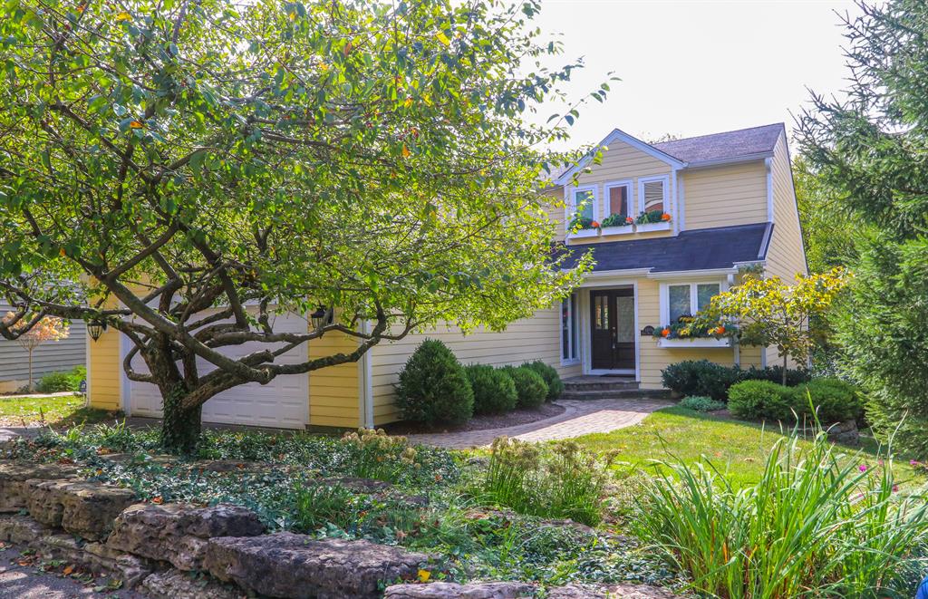 1208 Hidden Wood Pl