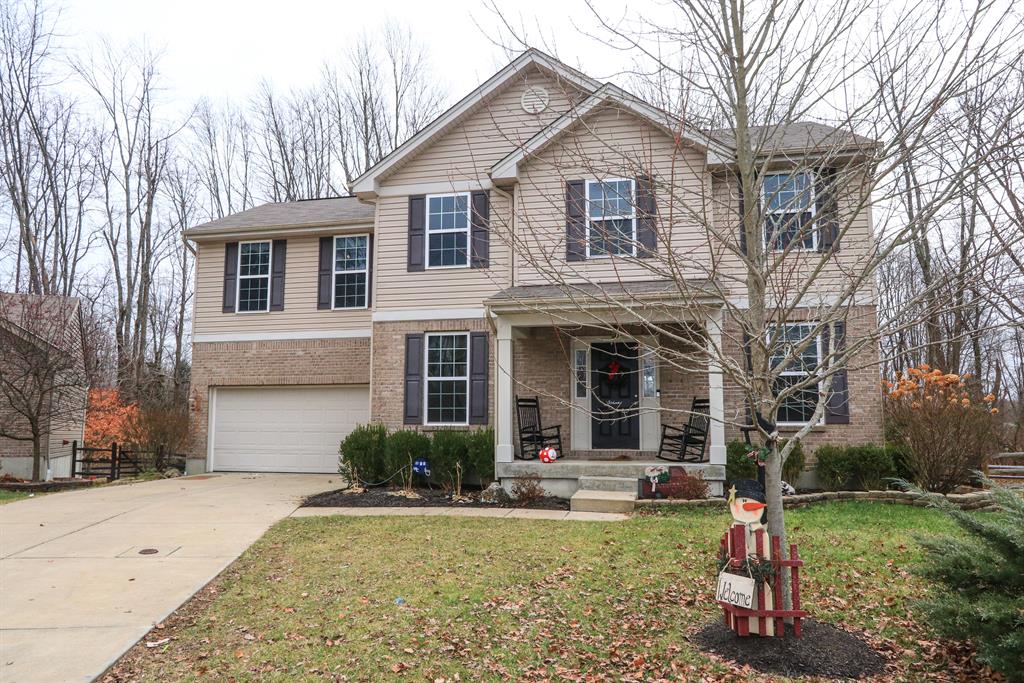 21 Parkwood Pl Amelia, OH