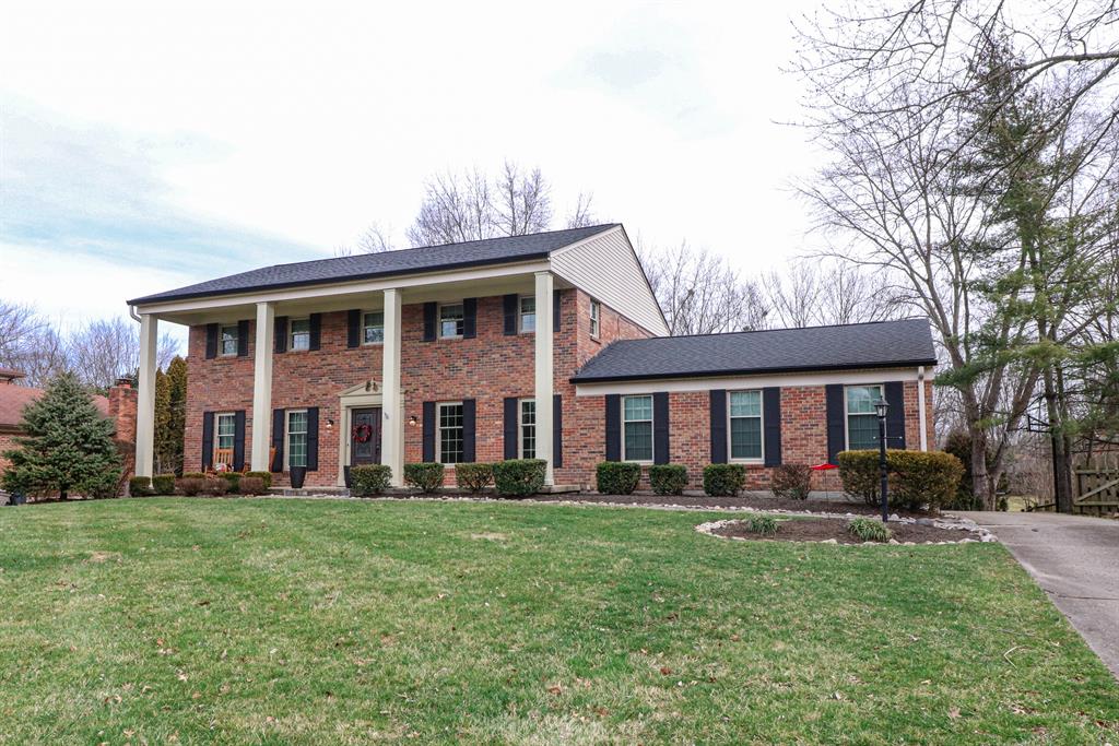 8745 Tanagerwoods Dr Montgomery, OH