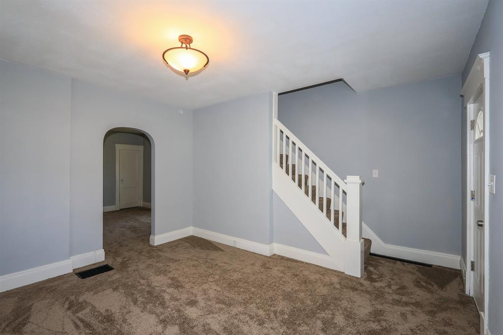 Living Room image 2 for 4336 Glenn Ave Covington, KY 41015
