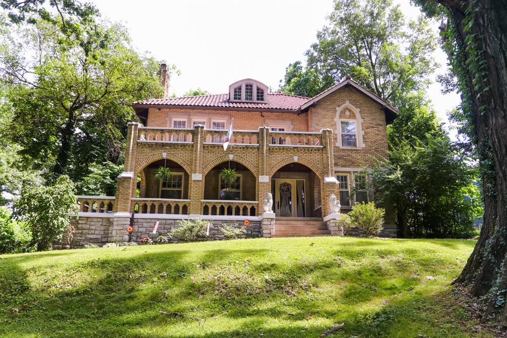 5342 Indian Mound Ave Pleasant Ridge, OH