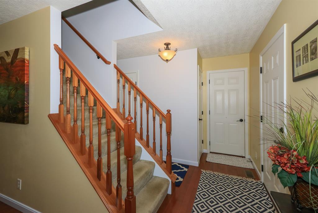 Foyer for 2836 Sycamore Creek Dr Independence, KY 41051