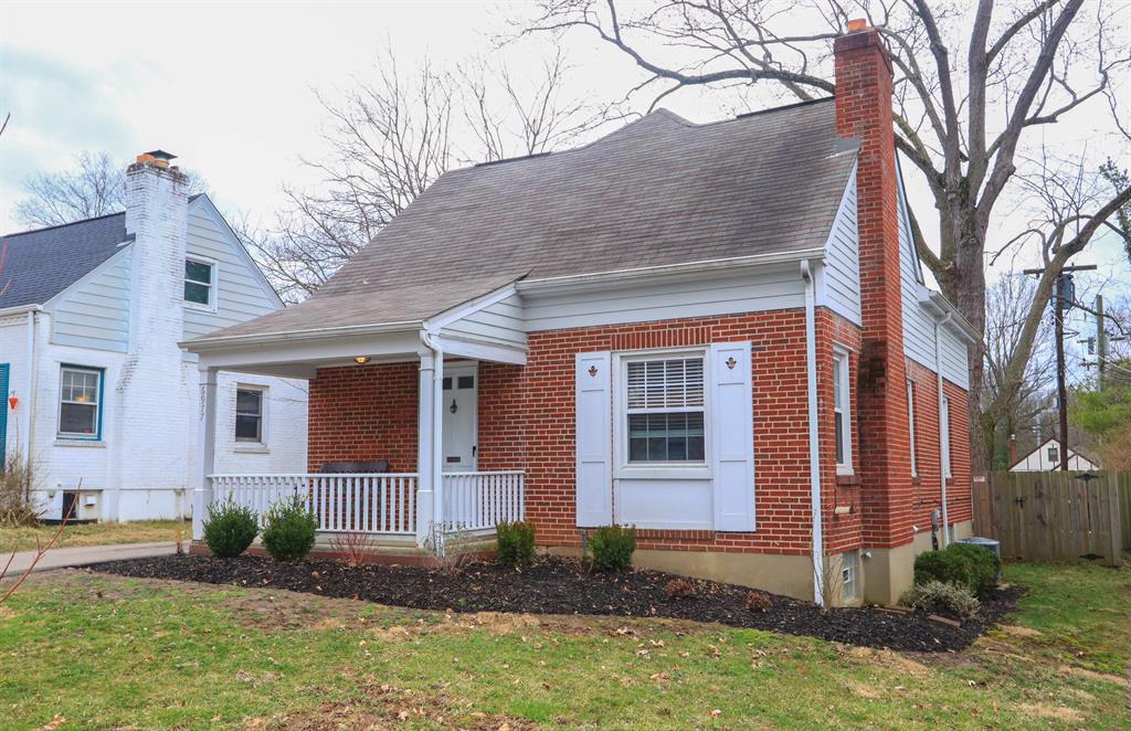 6977 Grace Ave Mariemont, OH
