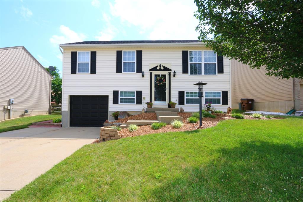2847 Donjoy Dr
