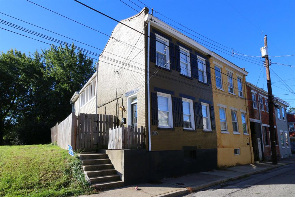 247 Pershing Ave
