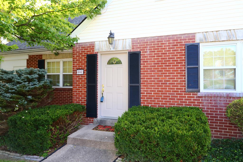 Entrance for 102 Basswood Cir Fort Wright, KY 41011