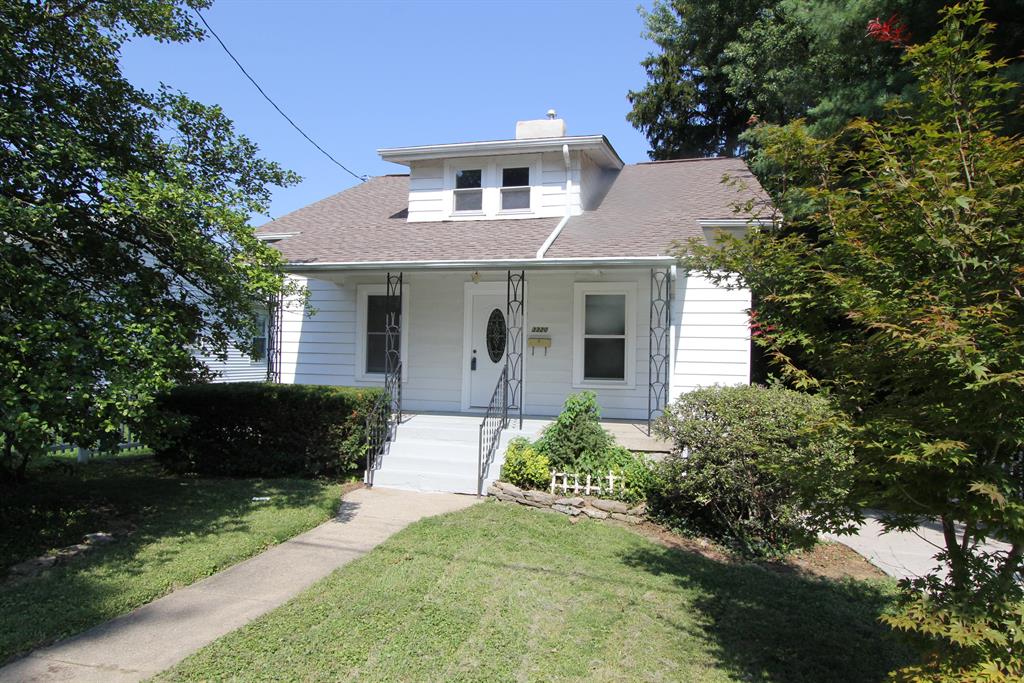 3320 Hulbert Ave
