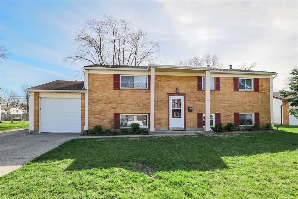 704 Bennert Dr Vandalia, OH