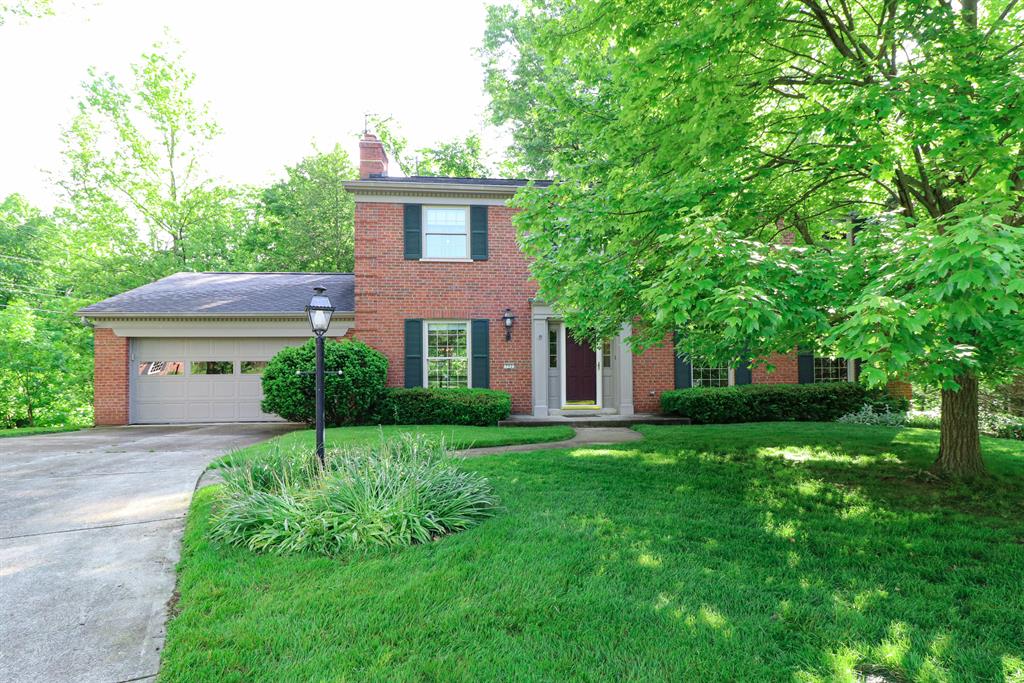 752 Woodfield Dr Springfield Twp., OH