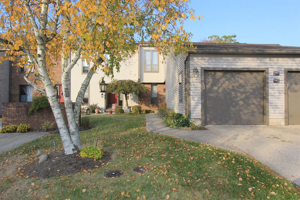 940 Lost Valley Ct