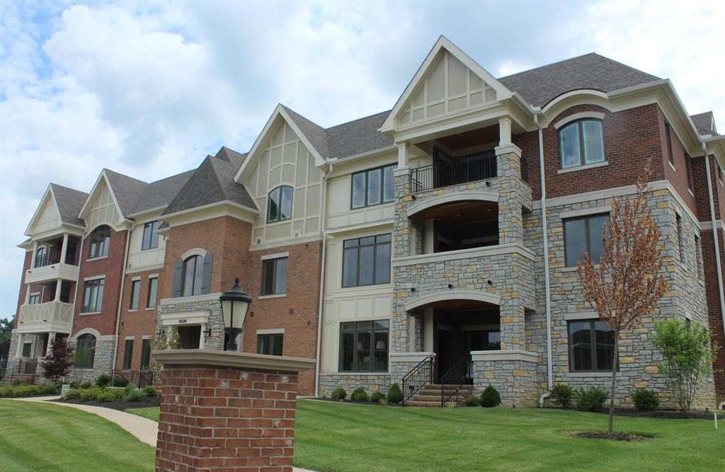 9506 Park Manor Blvd, 303