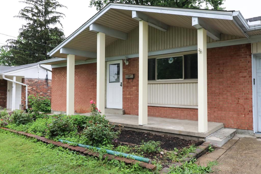 Entrance for 734 W Sharon Rd Forest Park, OH 45240