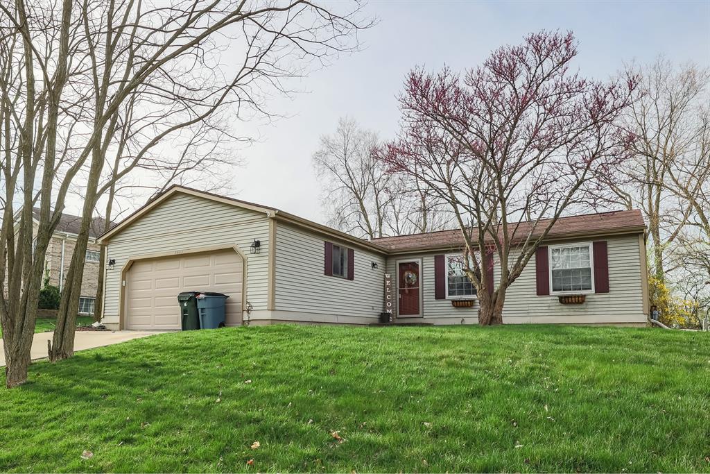 1744 E Lindsey Ave Miamisburg, OH