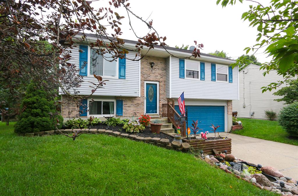 111 Green Hill Dr