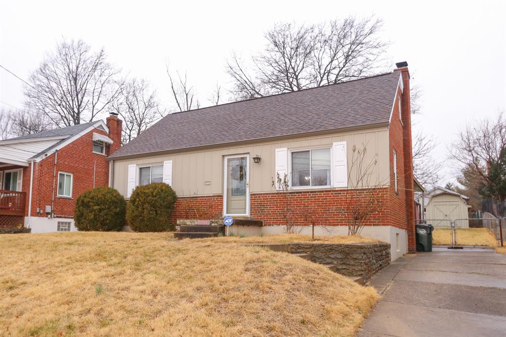 Exterior (Main) 2 for 1618 Centerridge Ave North College Hill, OH 45231