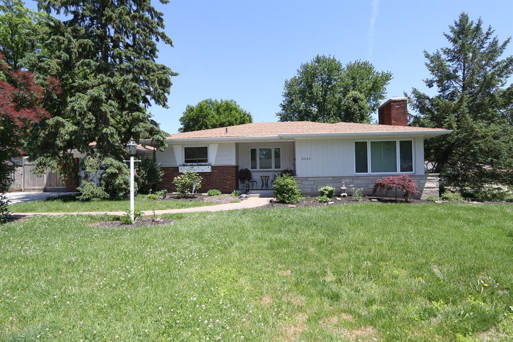 8462 Deerway Dr Kenwood, OH