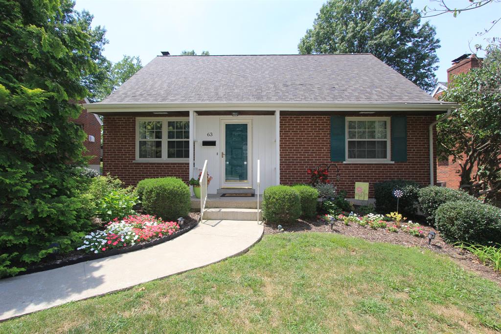 63 Carran Dr