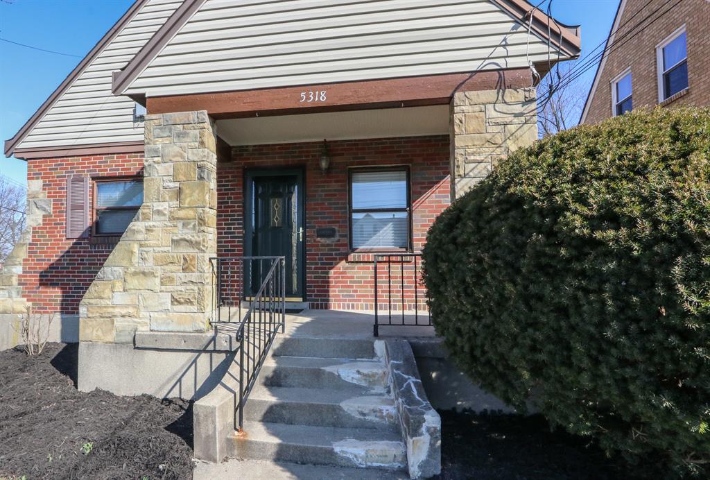 Entrance for 5318 Sidney Rd Covedale, OH 45238