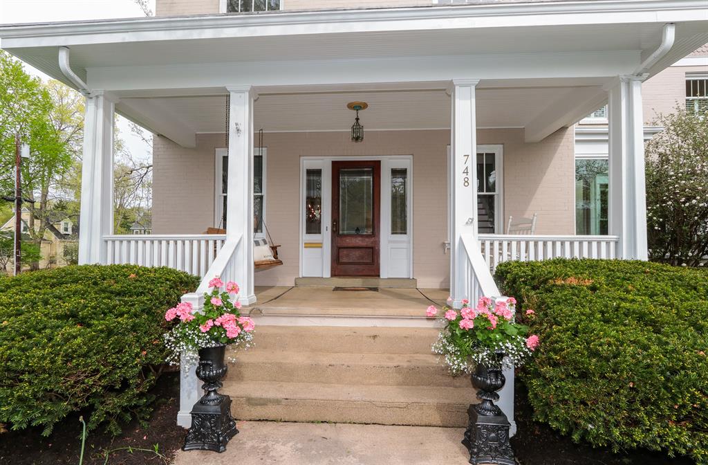 Entrance for 748 Park Ave Terrace Park, OH 45174