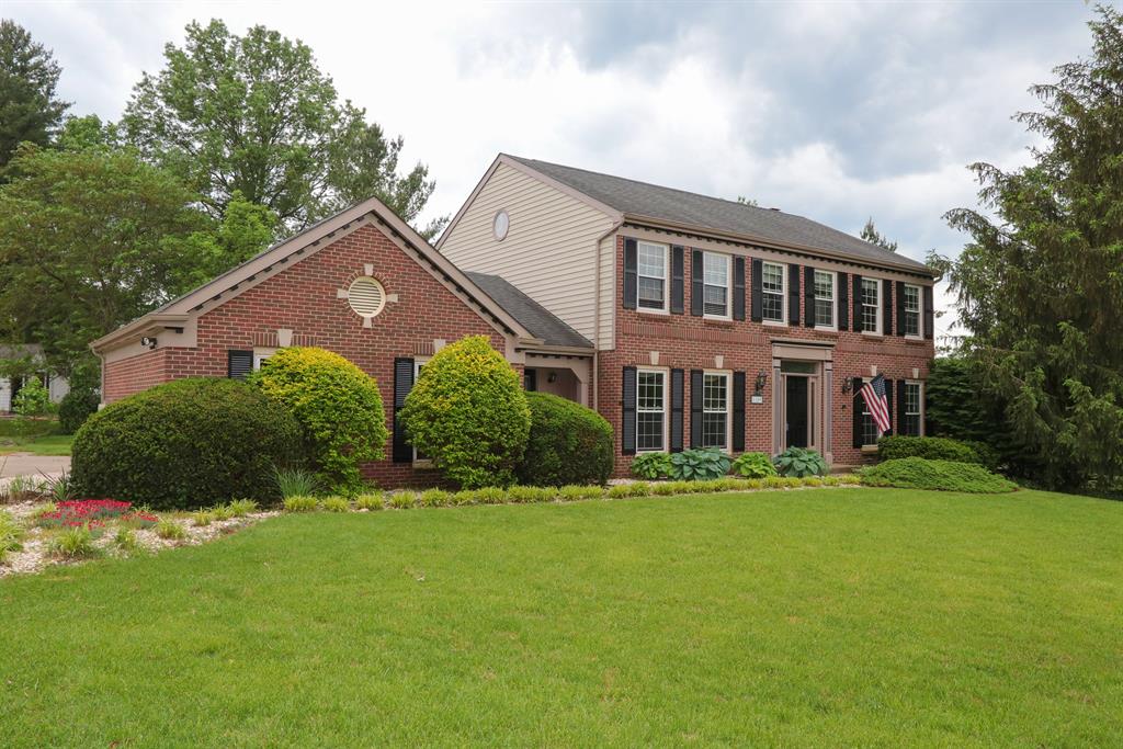Exterior (Main) 2 for 1109 Hunters Run Dr Pierce Twp., OH 45102