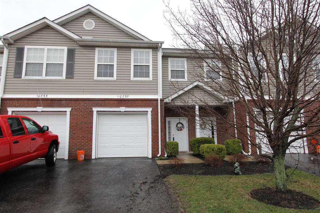 10737 Lake Front Cir
