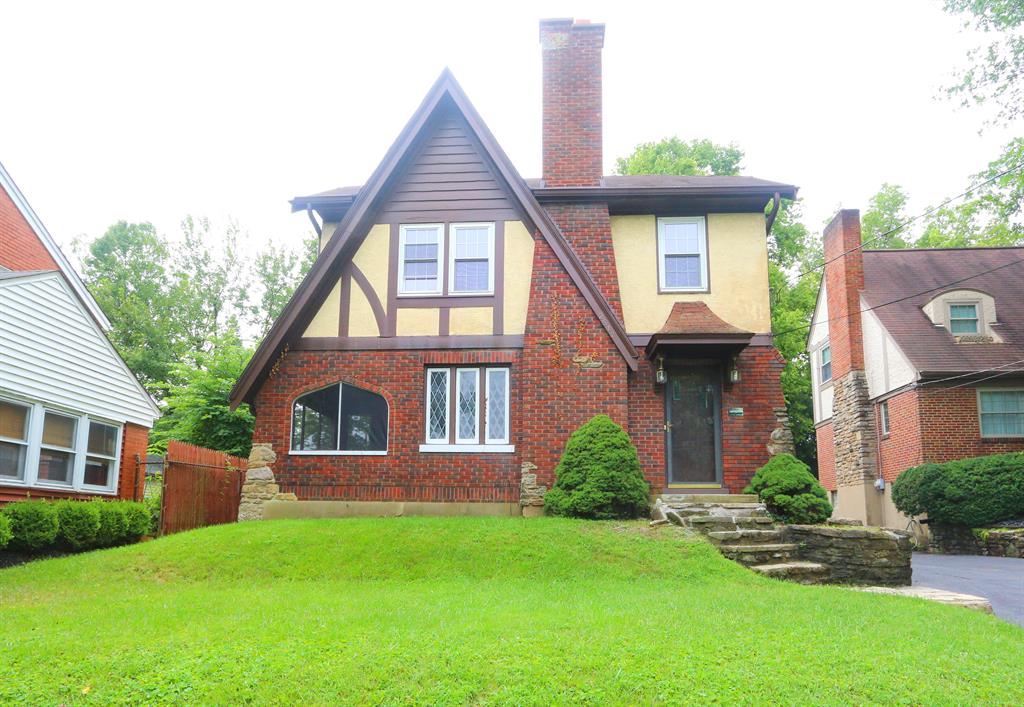 2517 Indian Mound Ave Norwood, OH