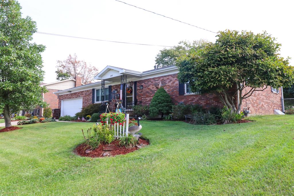 105 Lawrence Dr