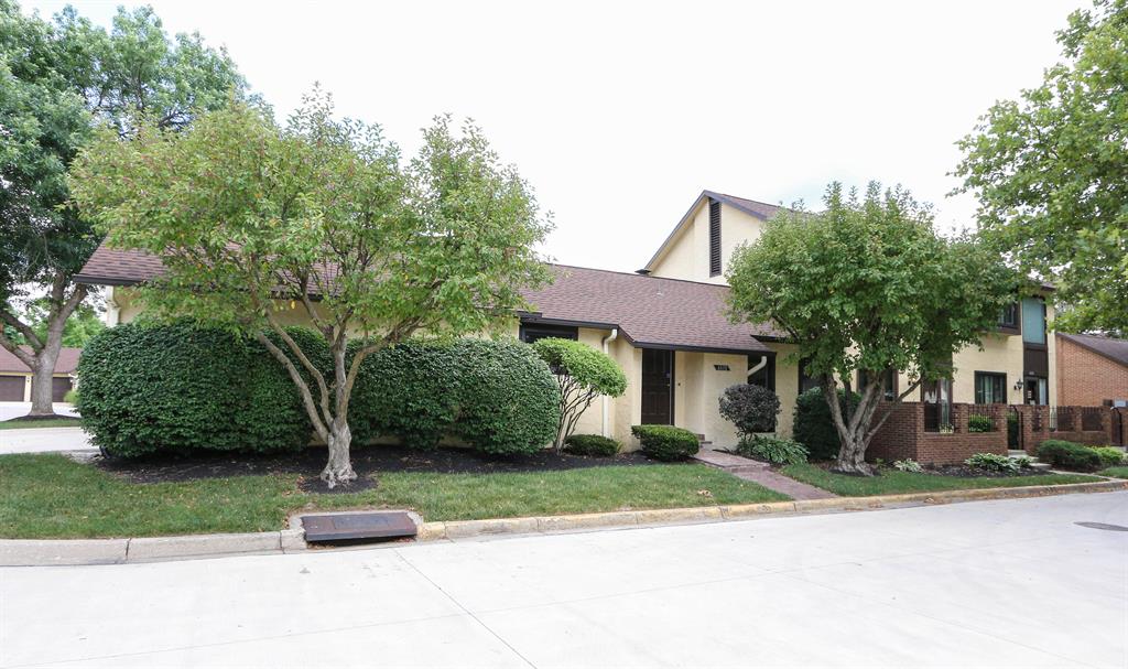 6850 Olde Greenbrier Ln Dayton, OH