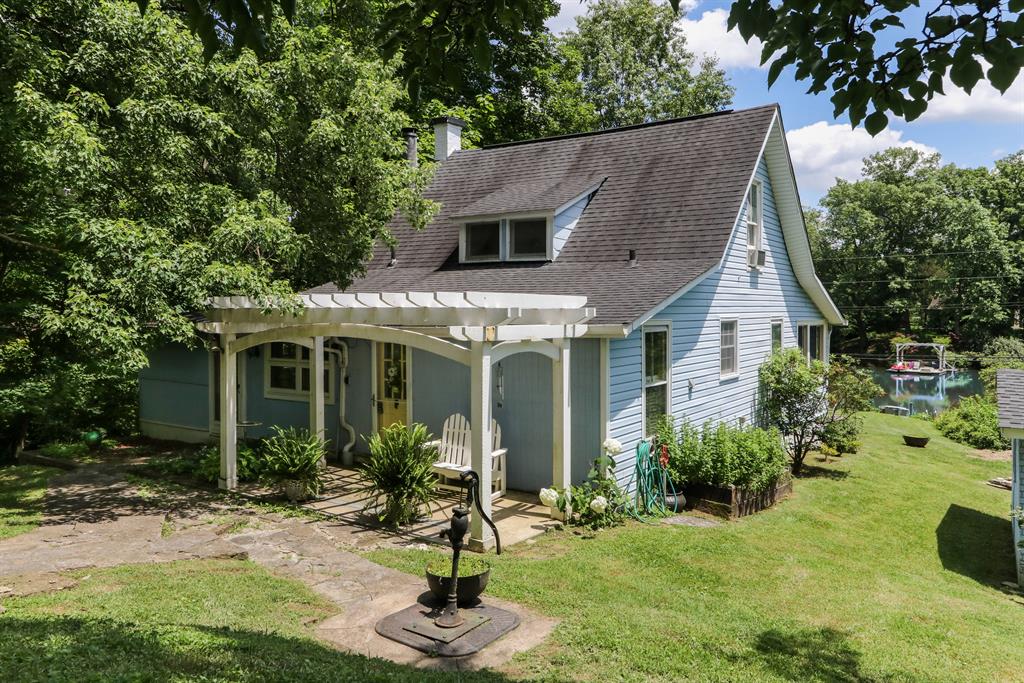 13 Hillside Dr