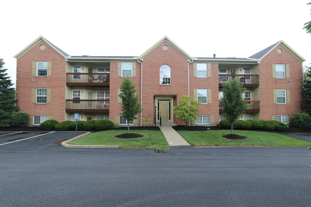 150 Dogwood Dr