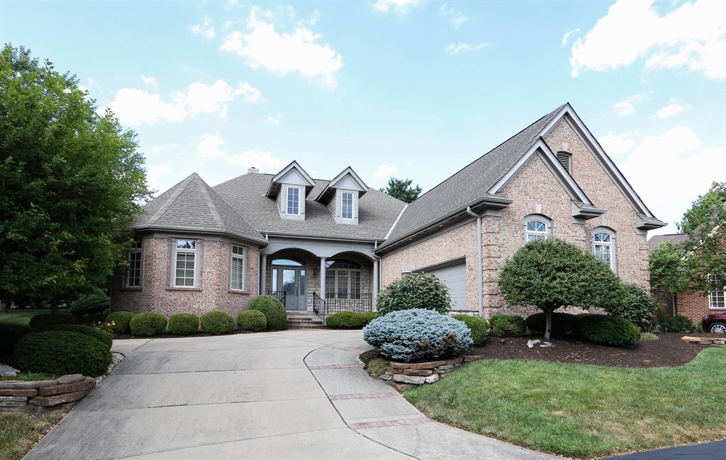 12 Ward Ln Glendale, OH