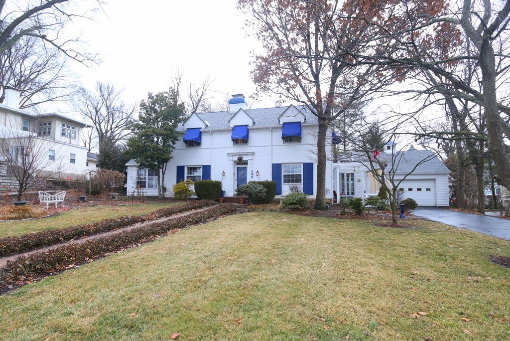 214 Edgewood Rd