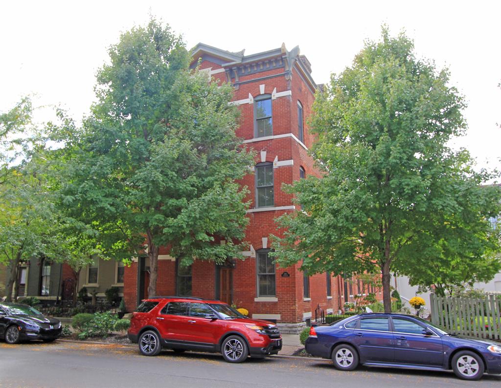 616 Overton St