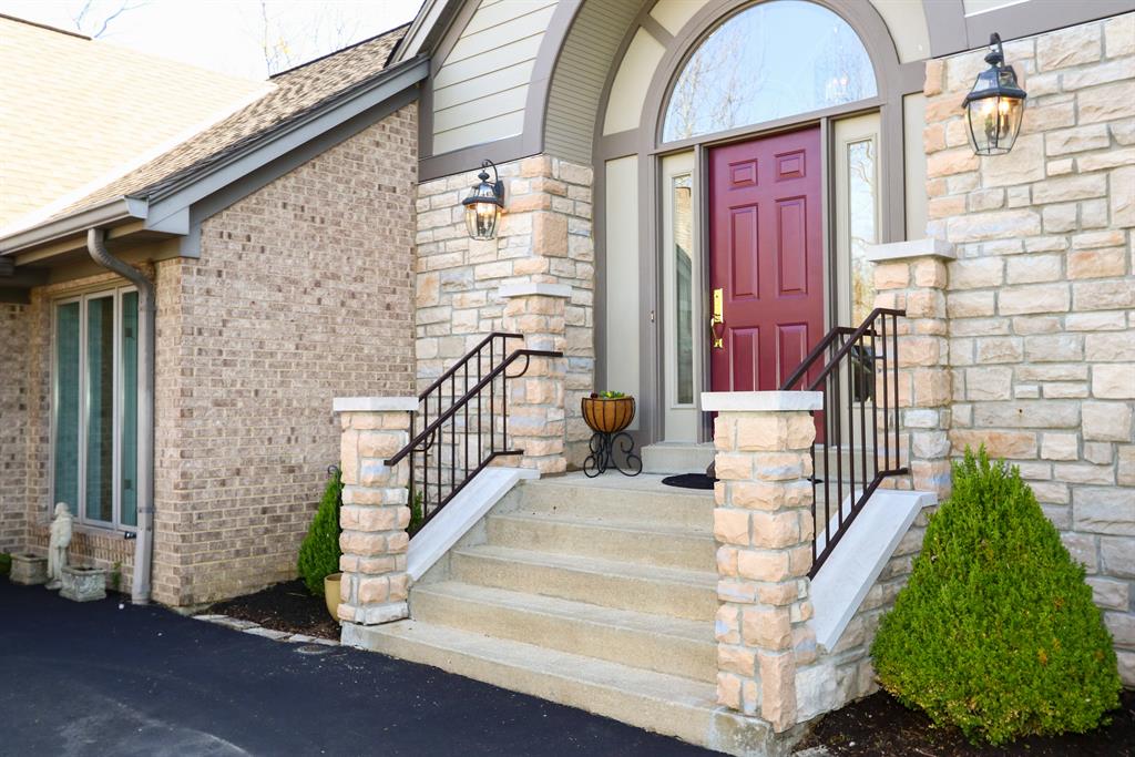 Entrance for 11200 Triple Crown Blvd Union, KY 41091