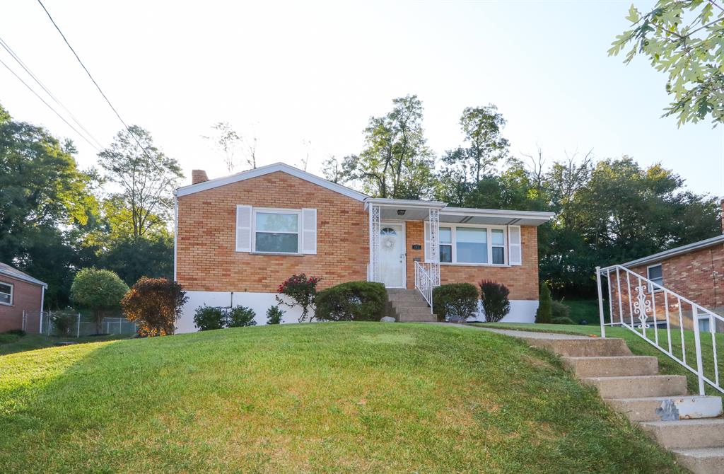 182 Clover Ridge Ave