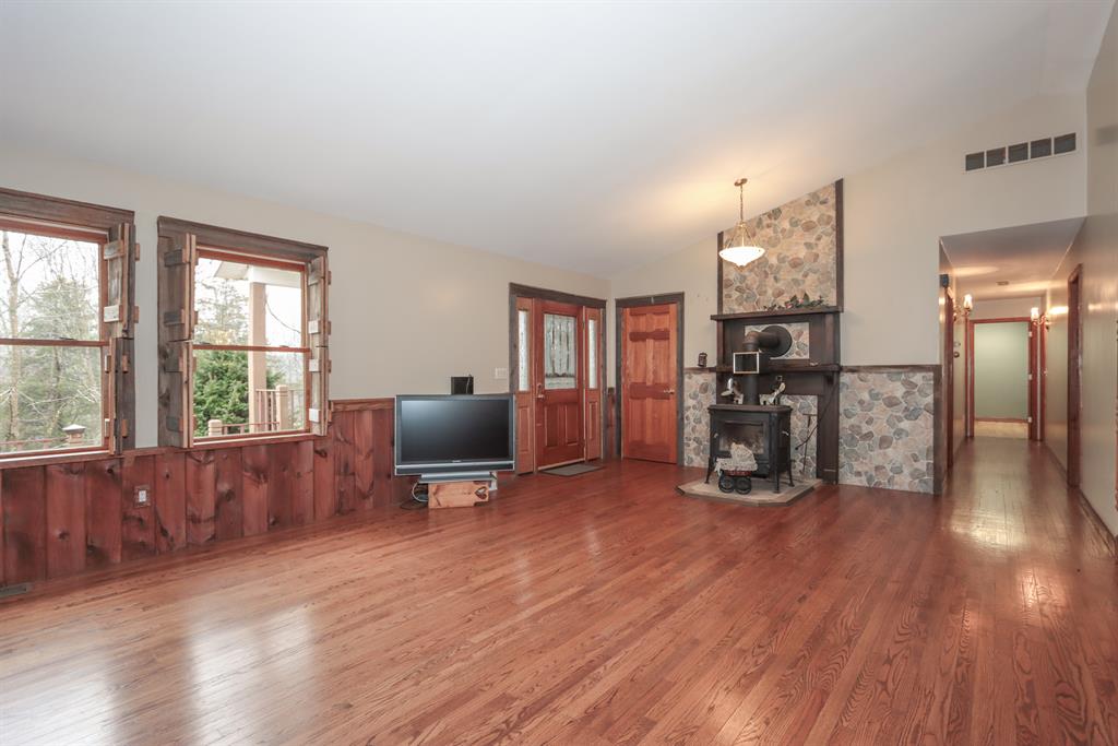 Living Room for 4409 Ireton Rd Williamsburg Twp., OH 45176