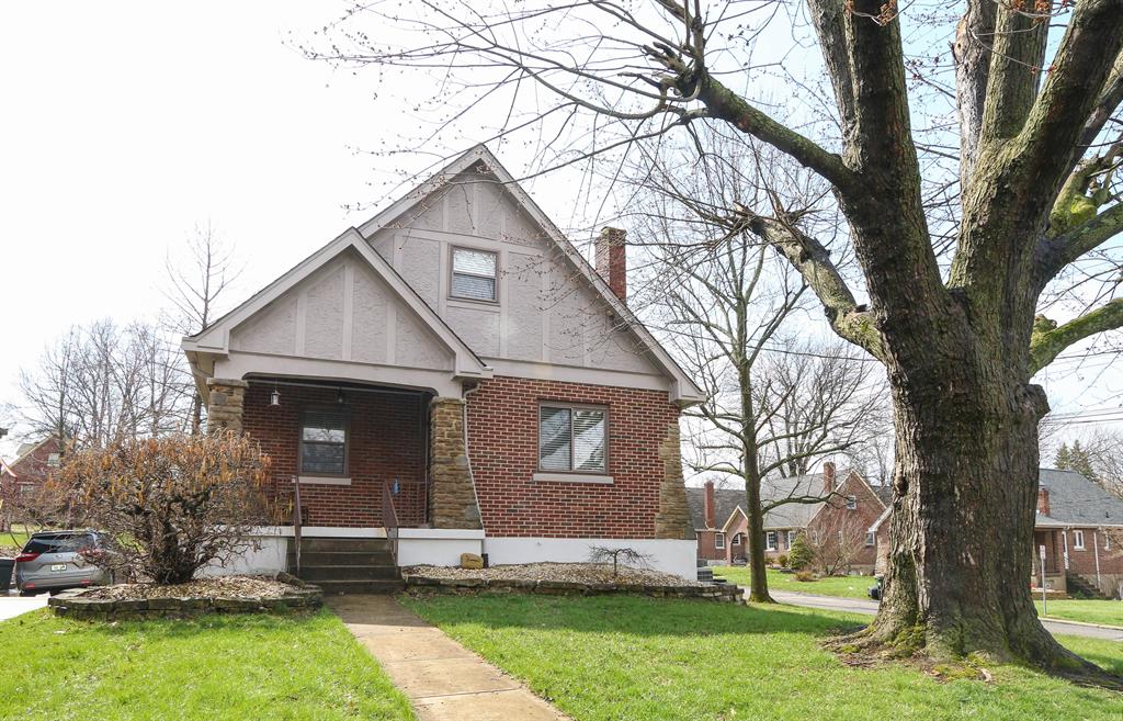 20 Henry Clay Ave