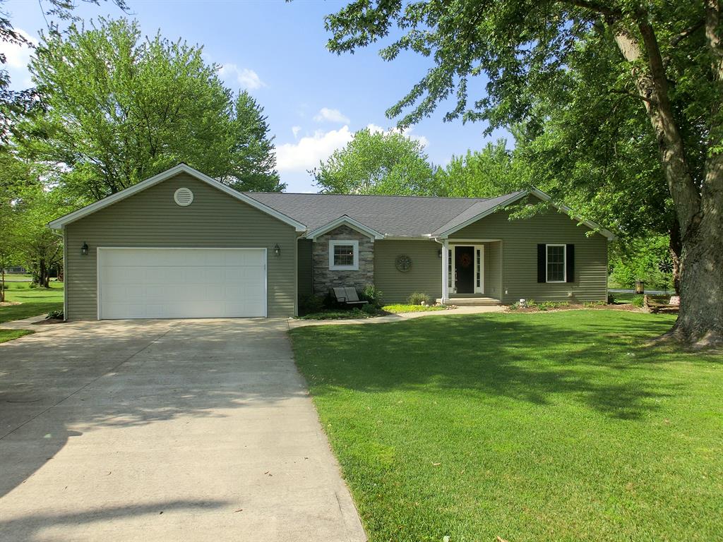 291 Buckskin Dr Lake Waynoka, OH
